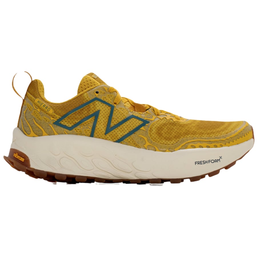 سنيكر new balance هييرو v8 رجالي لون أصفر بشعار أزرق