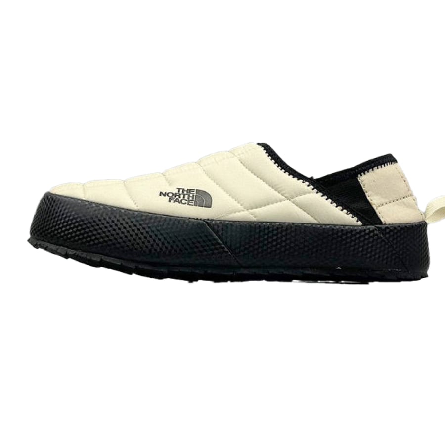 The North Face Thermopool Traction V Slip-On Shoe, Beige and Black