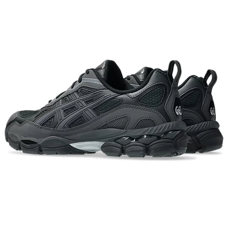 سنيكرز الركض ASICS GEL-NYC RGD باللون الأسود الفحمي