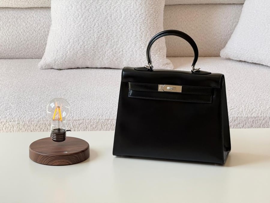 Hermes Kelly Cellar Women's Bags in Black with Silver Metal