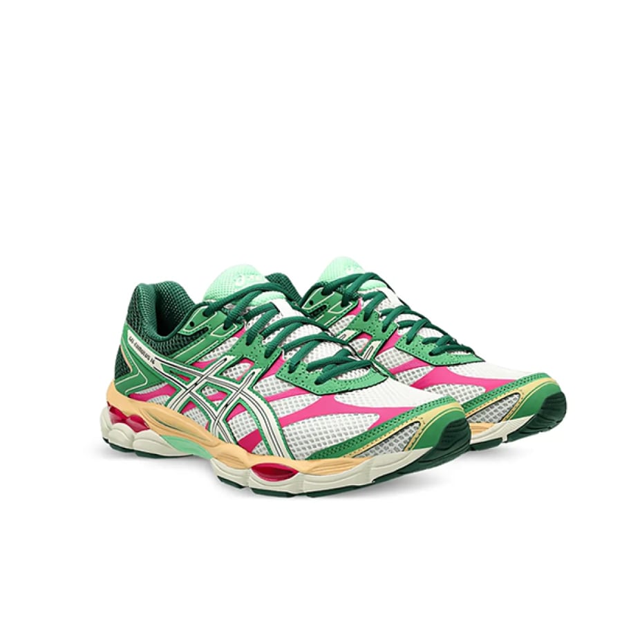 حذاء الجري Asics Gel-Cumulus 16 بألوان خضراء ووردية زاهية