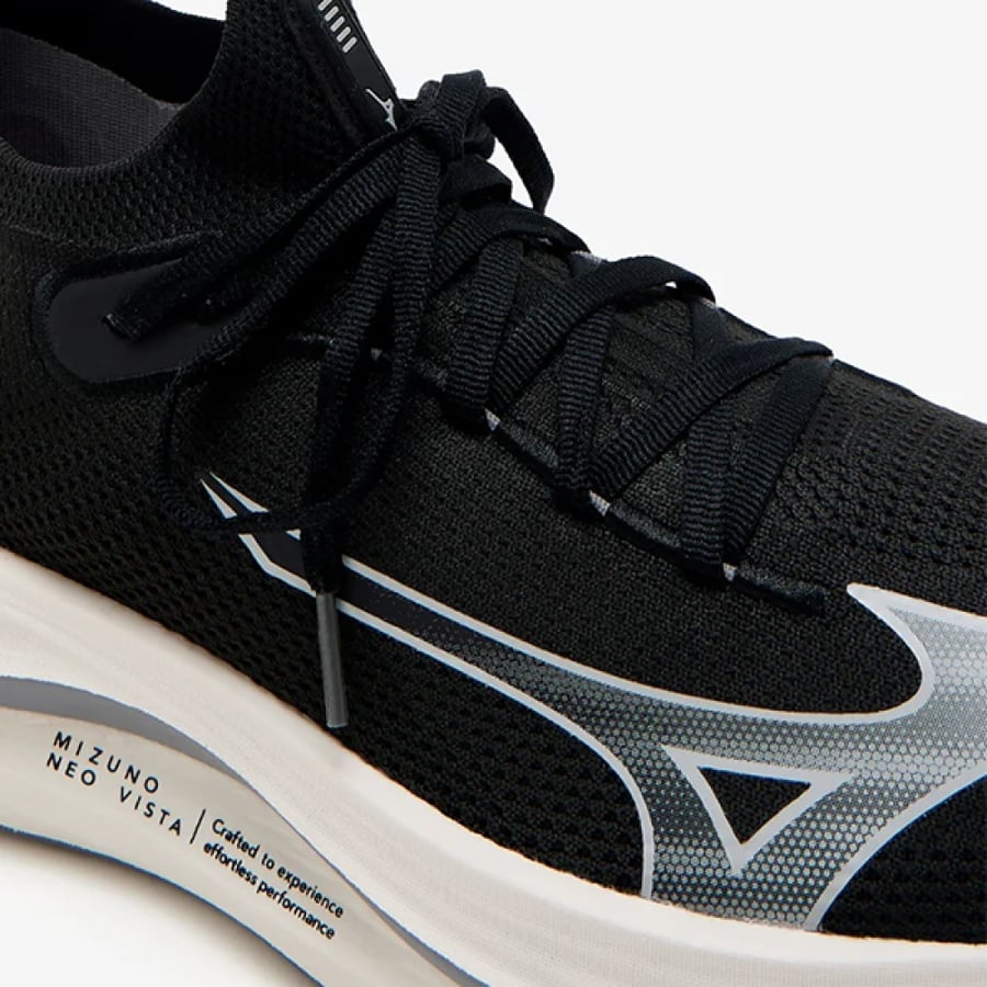 Mizuno Neo Vista2 black canvas shoes with a white sole and gray accents