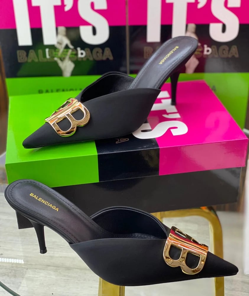 صندل نسائي كعب BALENCIAGA بلاك جولدي