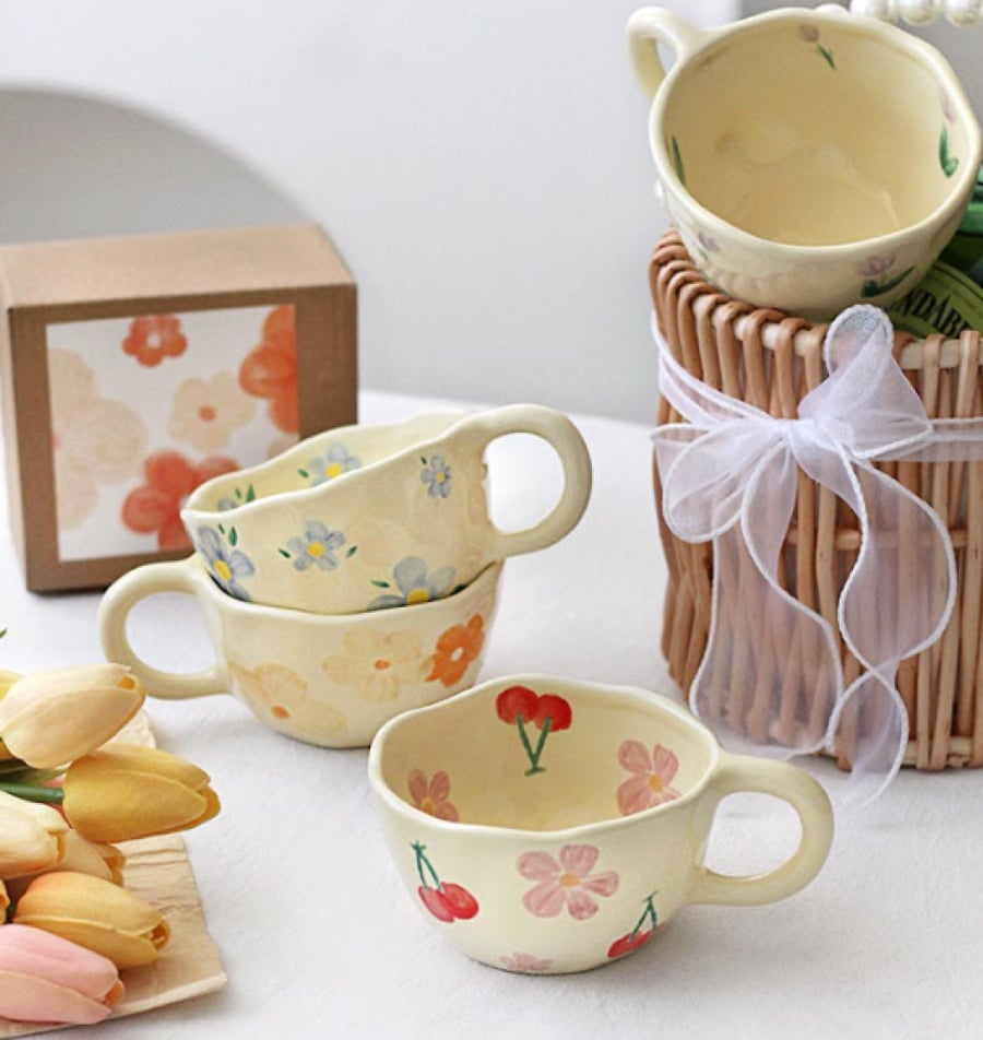 كوب سيراميك مع رسومات بنمط الورد - رسومات مختلفة | CERAMIC CUP