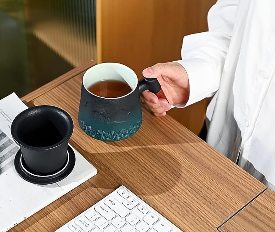 كوب سيراميك مسكة خشبية مع مصفاة - 400 مل | Cup Ceramic