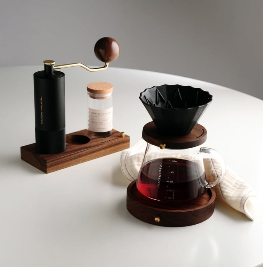 طقم التحضير من هولز كلوتز - HOLZKLOTZ A27 Dripper Set 01