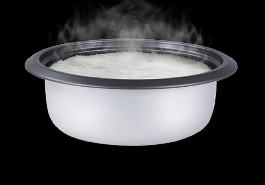 بالسون طباخة الأرز الكهربائية   1.8 لتر، مع جهاز بخار 700 واط  كوب قياس وملعقة لون ابيض موديل 40024
