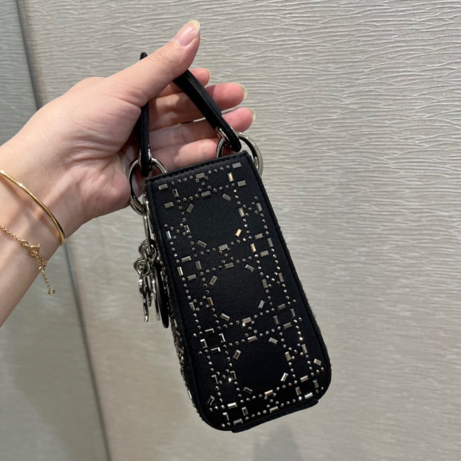 Mini Lady Dior 17 cm
