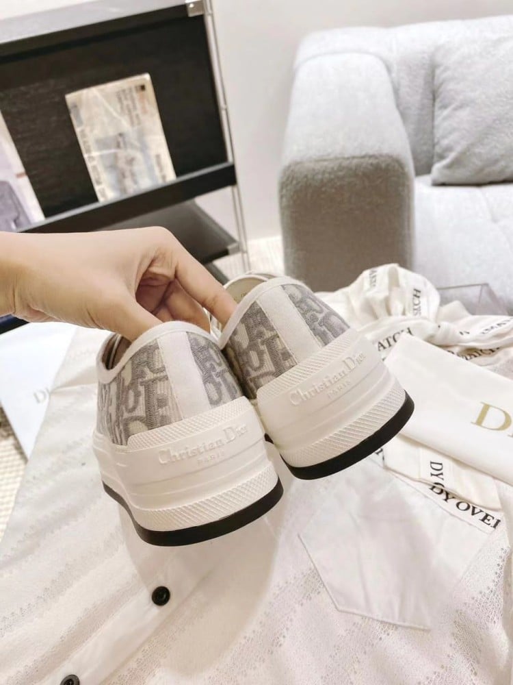 Dior shoes