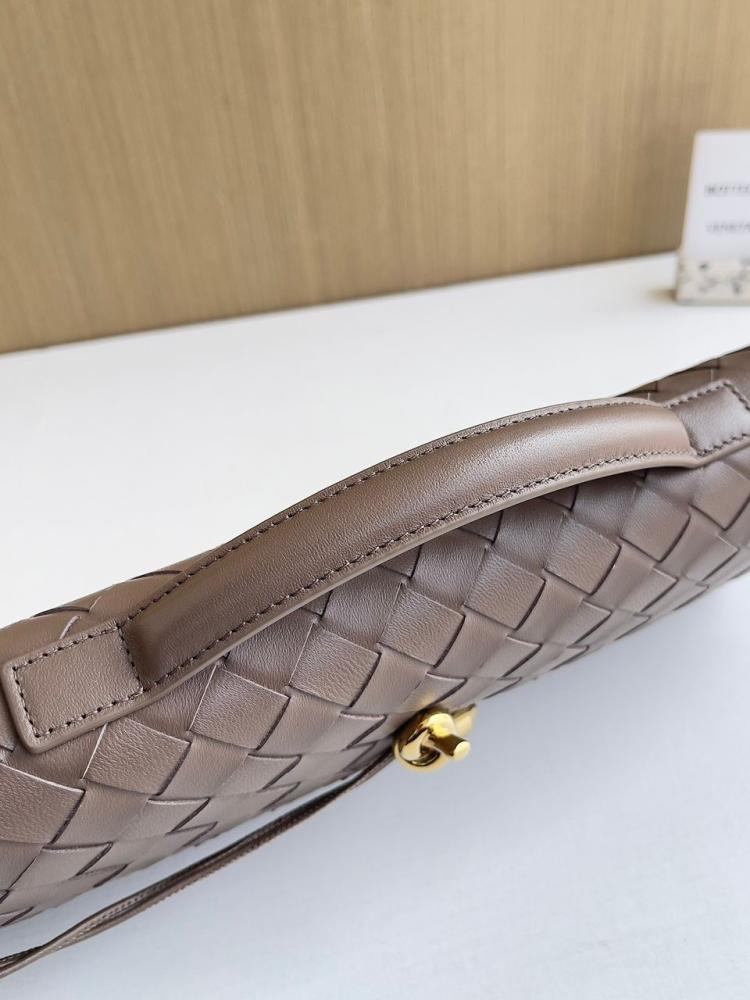 Boutique 31 cm