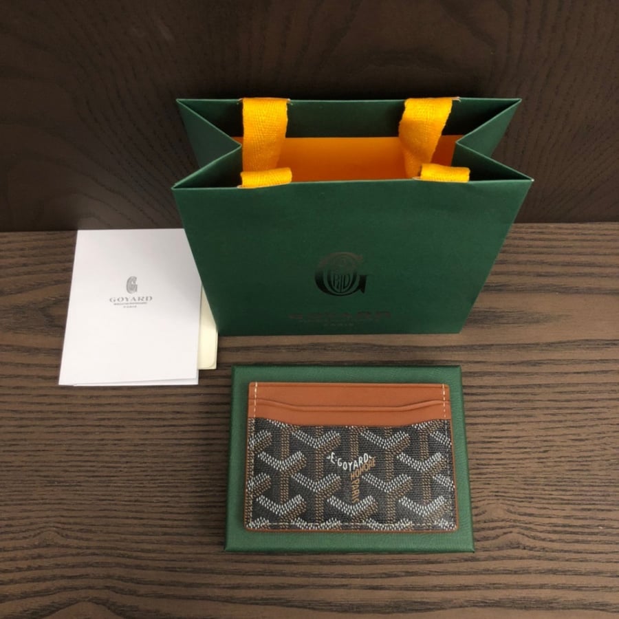 Card holder