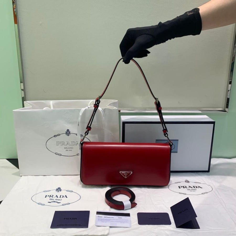 Prada 26 cm