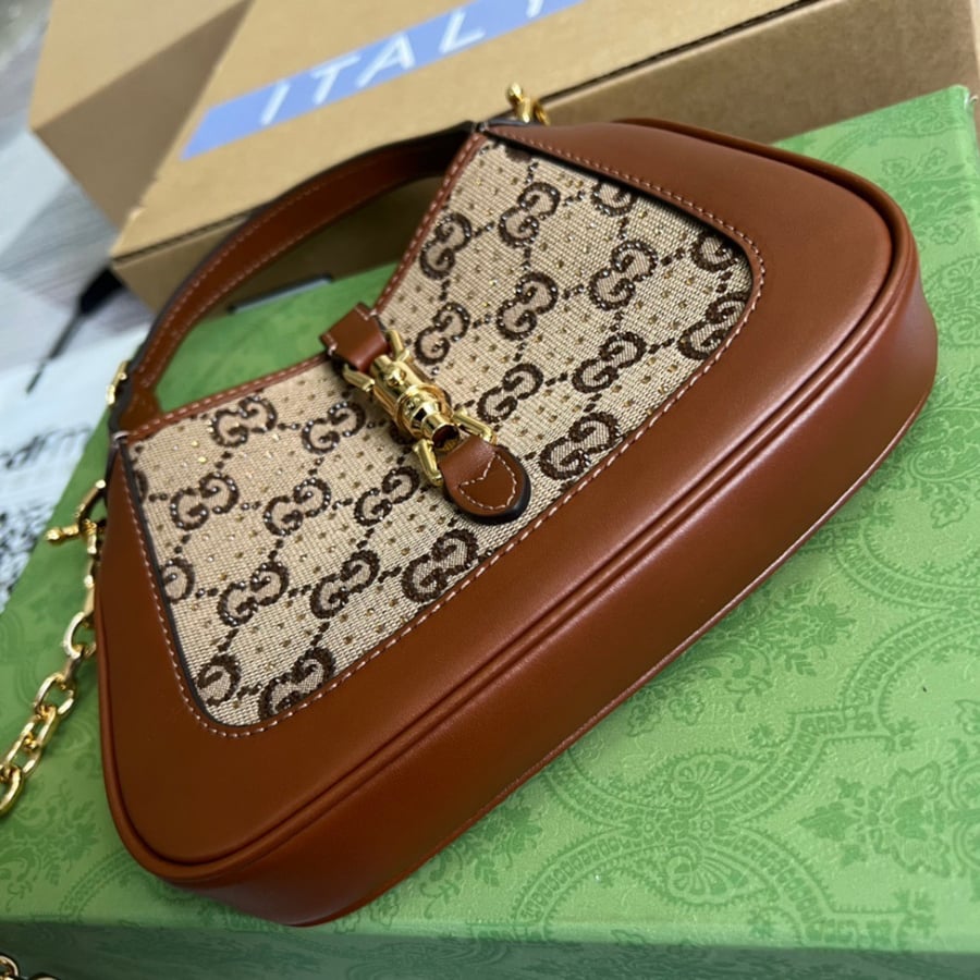 ميني 19 سم