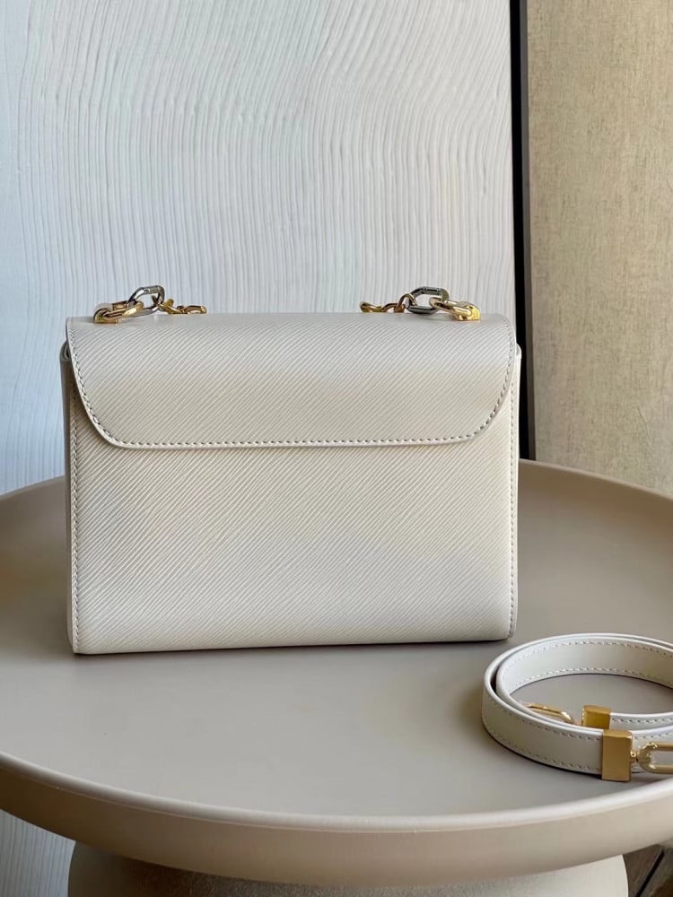 Louis Vuitton 23 cm Twist