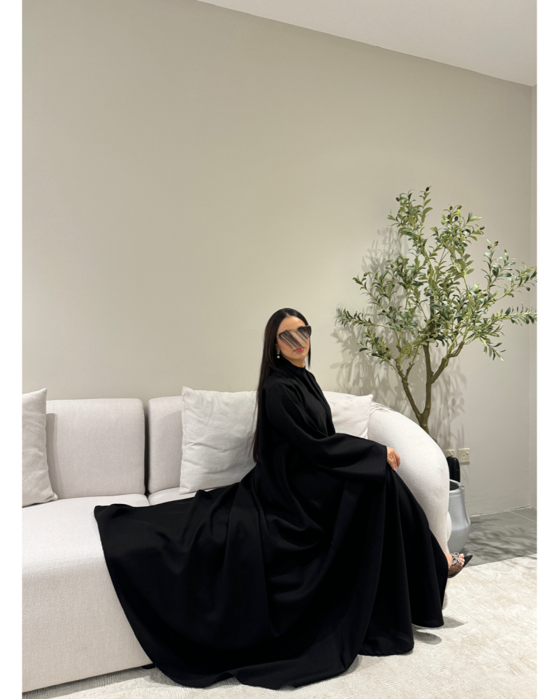 عبايات كلوش