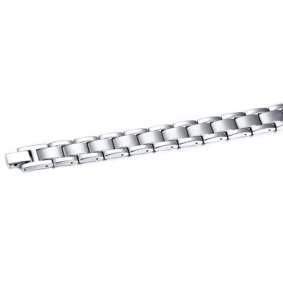 Energy bracelet for removing charges medicine