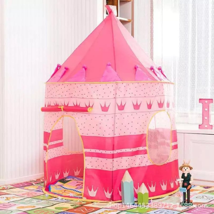 Children's tent in the shape of a castle