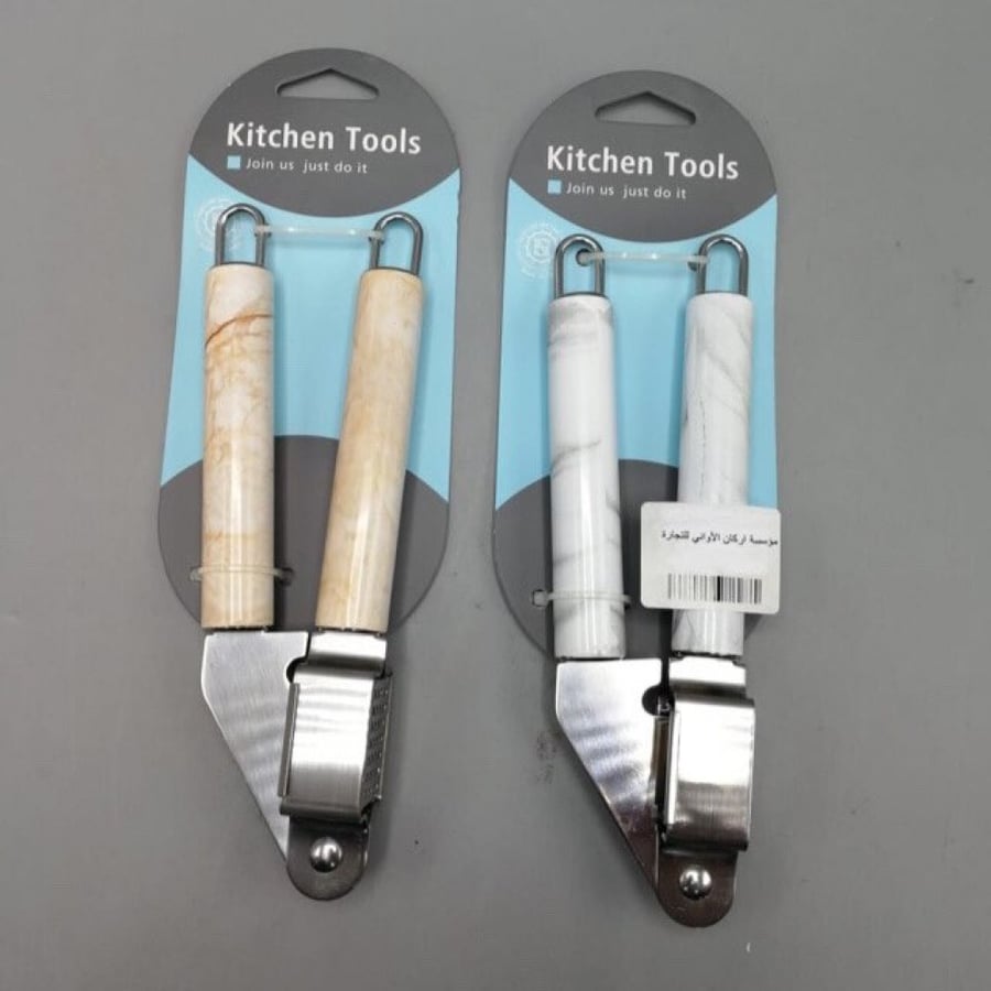 Garlic crusher