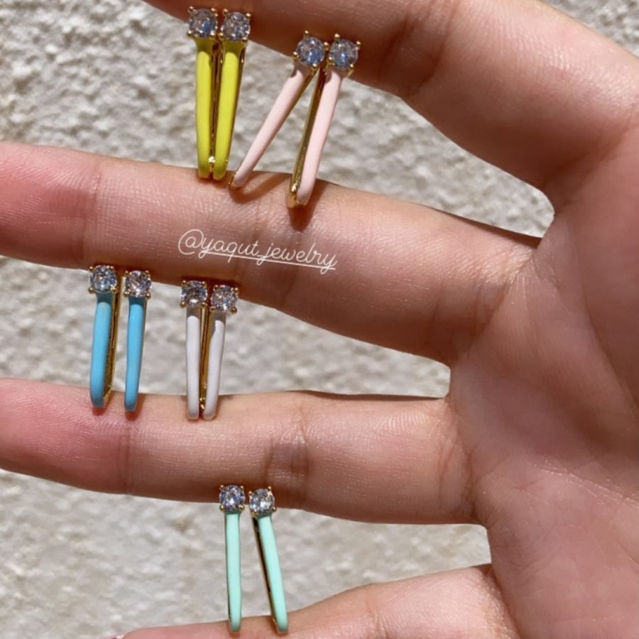 حلق U : اصفر فاتح