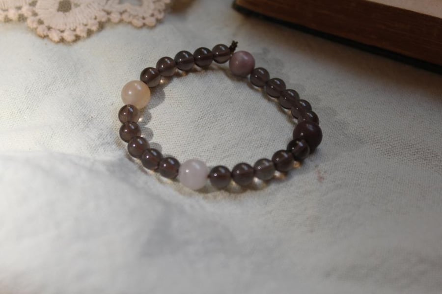 Banded Agate & Smoky Quartz Bracelet