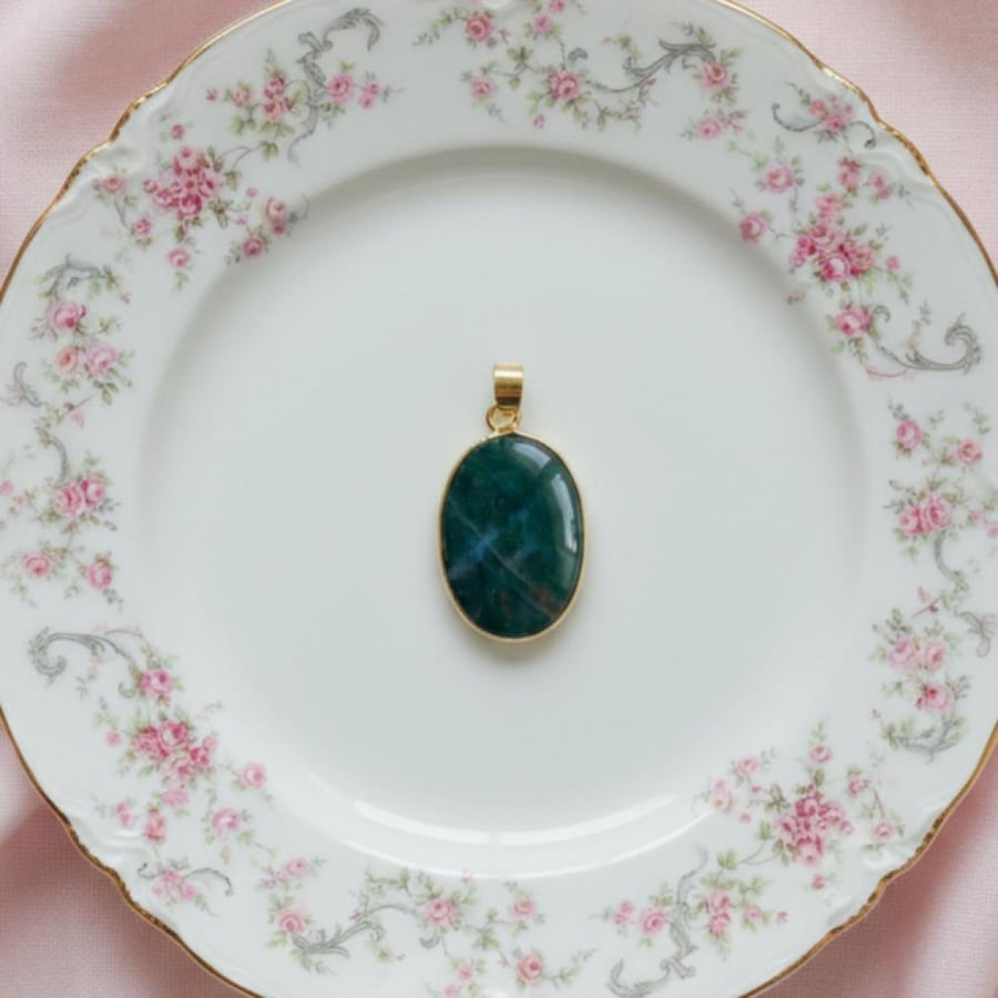 Indian Agate Oval Shaped Pendant