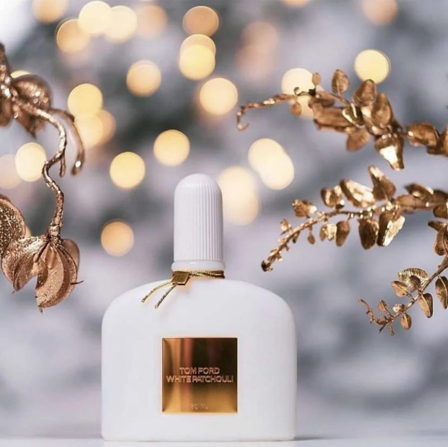 عطر توم فورد وايت باتشولي الابيض او دو بارفيوم 100مل