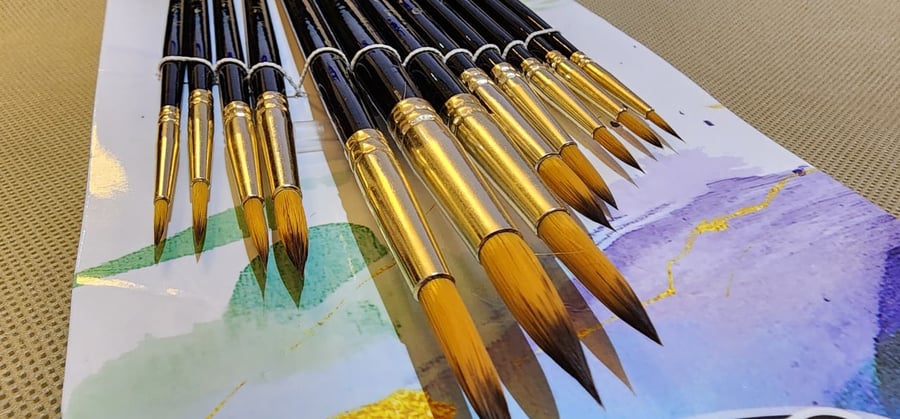 12 فرشة للرسم الاحترافي