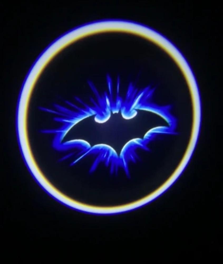 اضاءة باب السيارة باتمان - batman