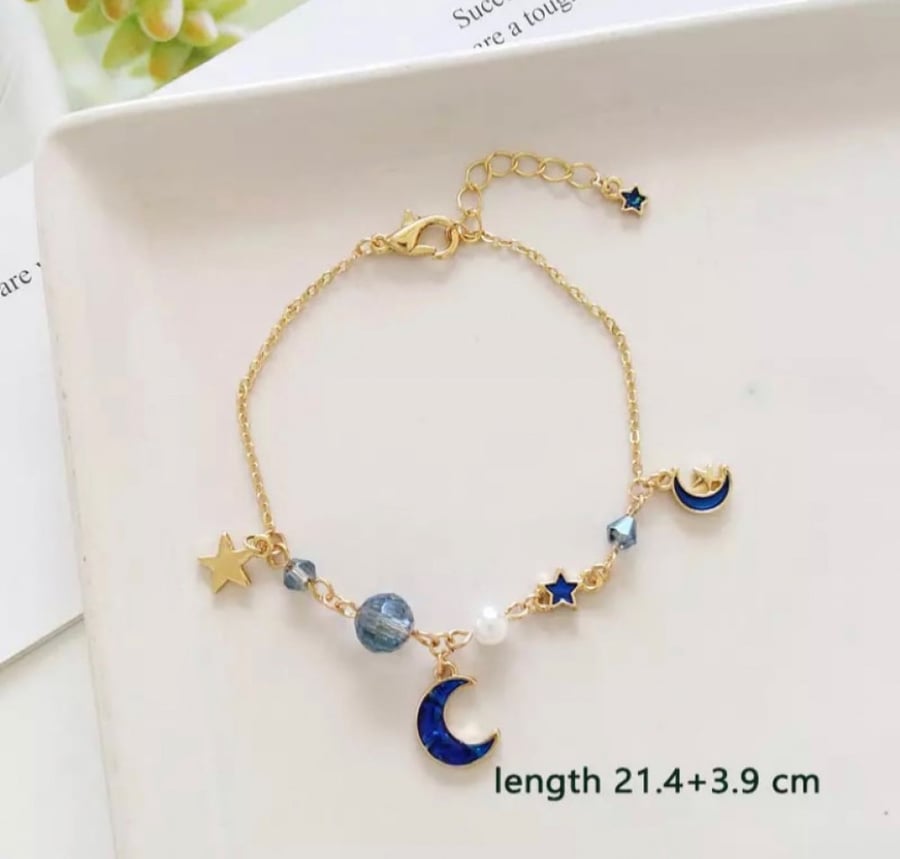 أساور ذهبية لطيف متنوعة - bracelet