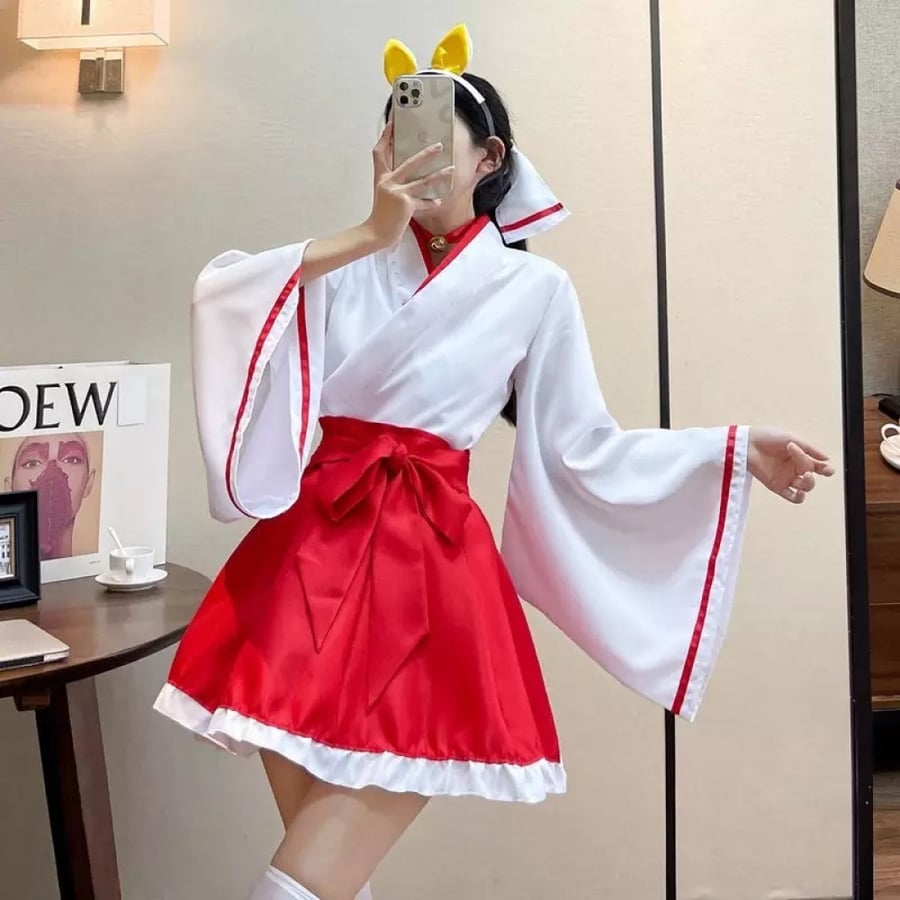 كوسبلاي فتاة المعبد - cosplay
