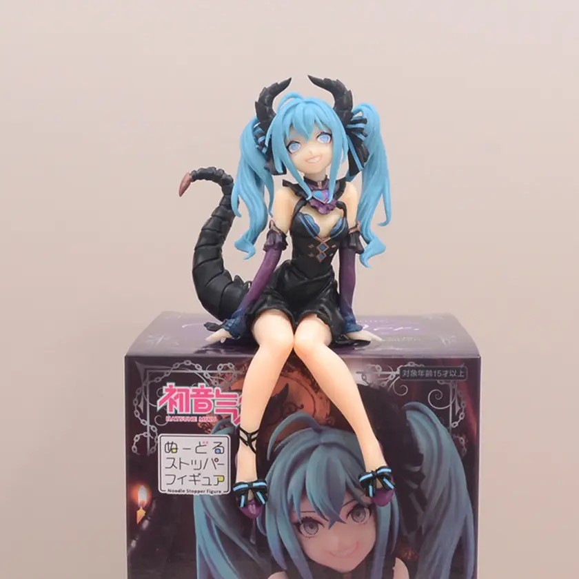 Hatsune Miku figure