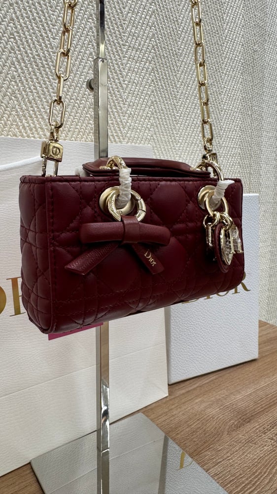 شنطه pink shop