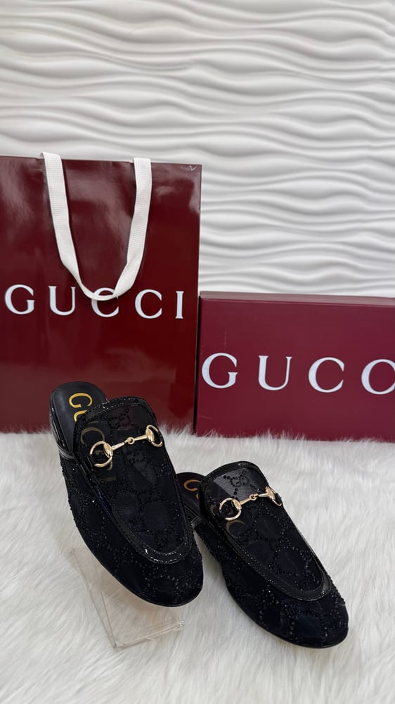 سليبر  pink shop
