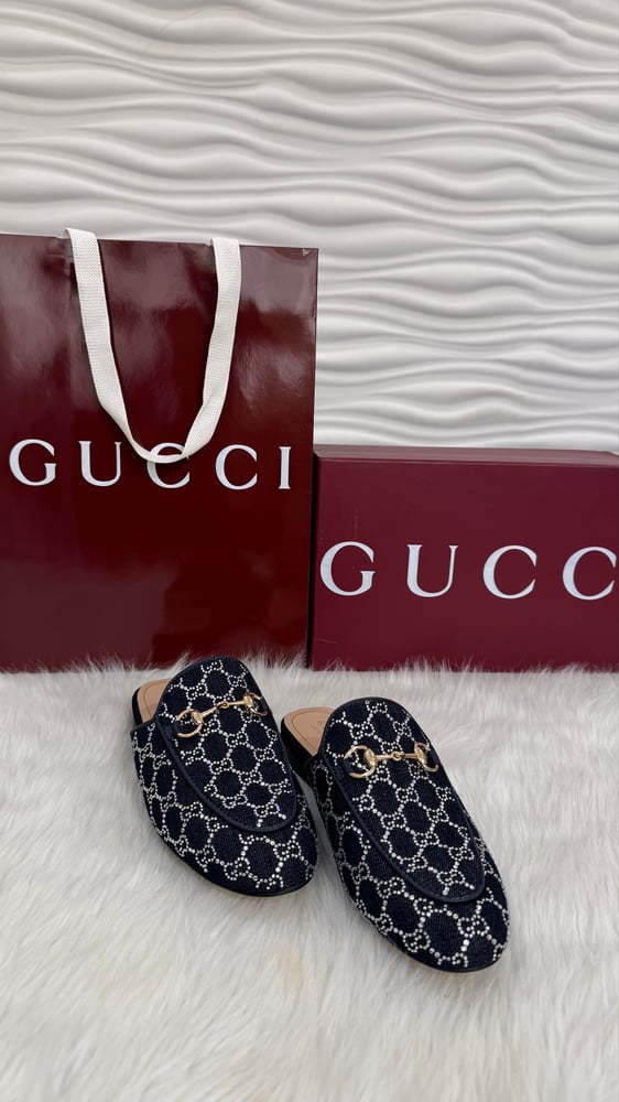 سليبر  pink shop