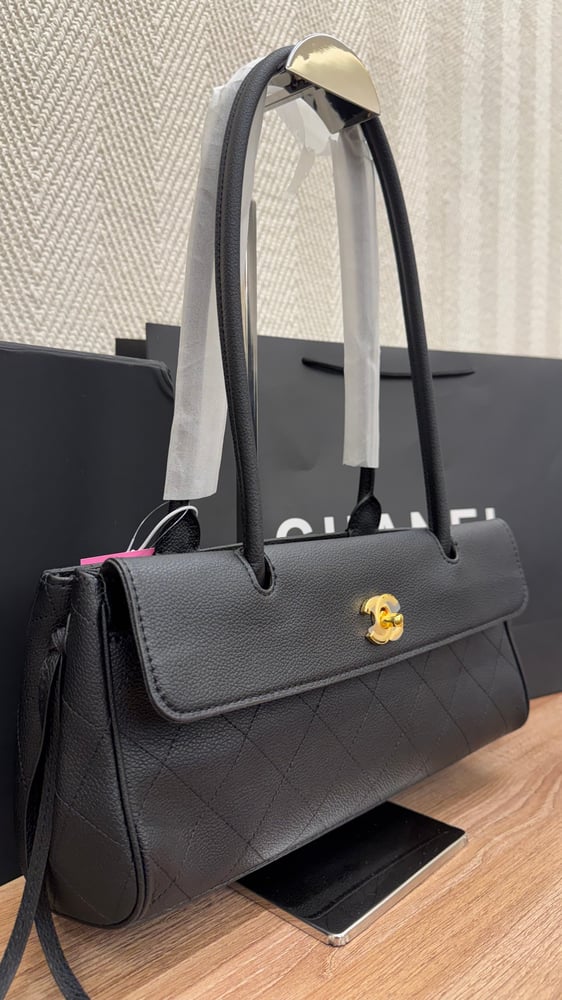 شنطه pink shop