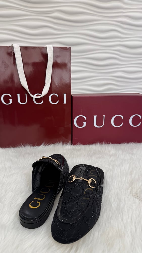 سليبر  pink shop