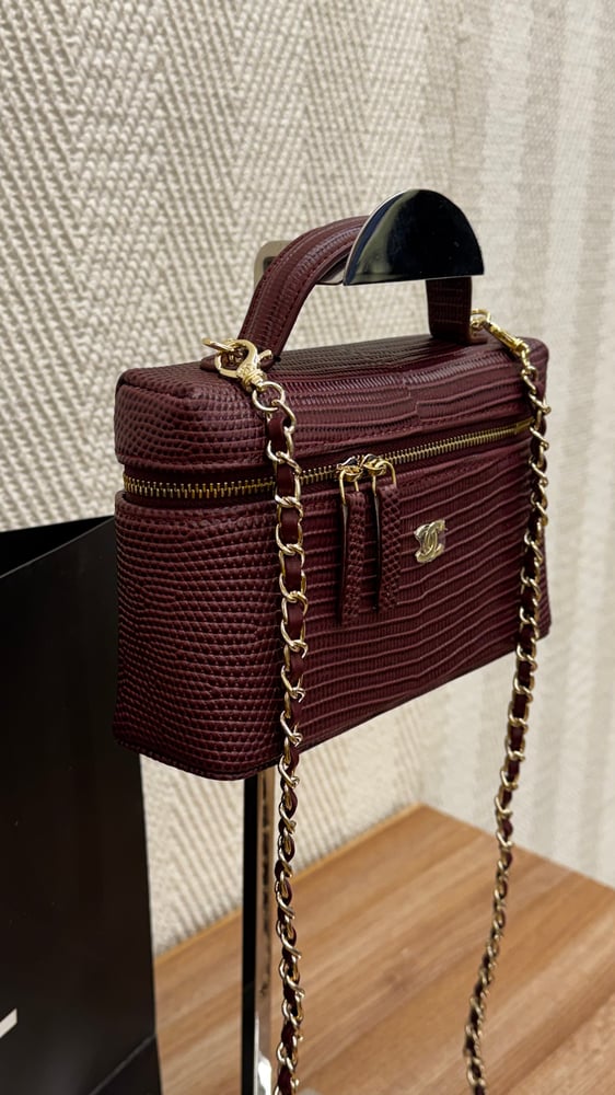 شنطه pink shop