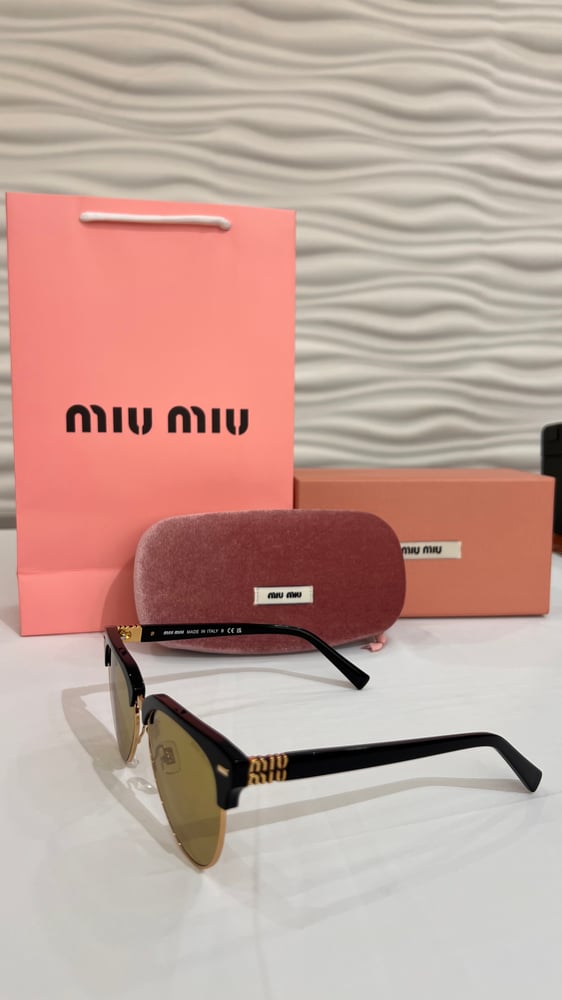 نظارات  pink shop