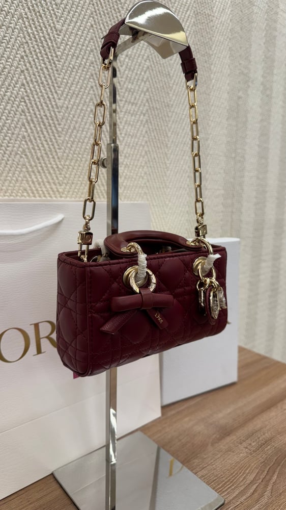 شنطه pink shop