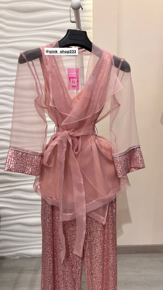 طقم Pink Shop