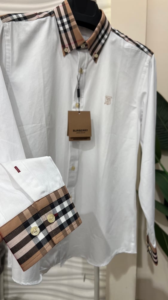 قميص  pink shop