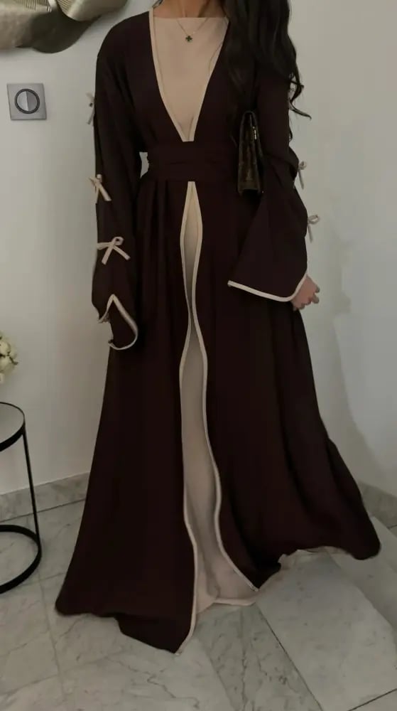 عباية لمى