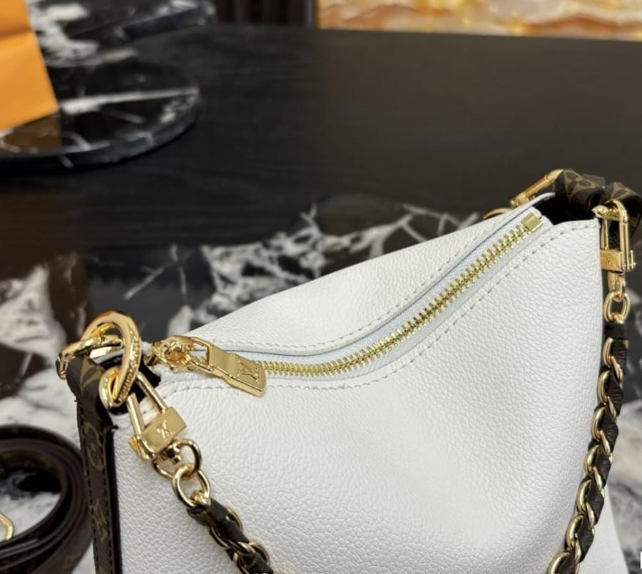 شنطة LV