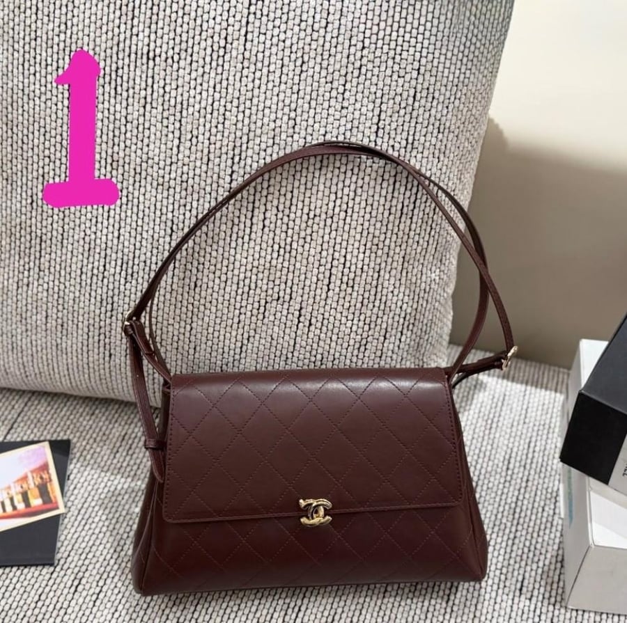 شنطة CHANEL