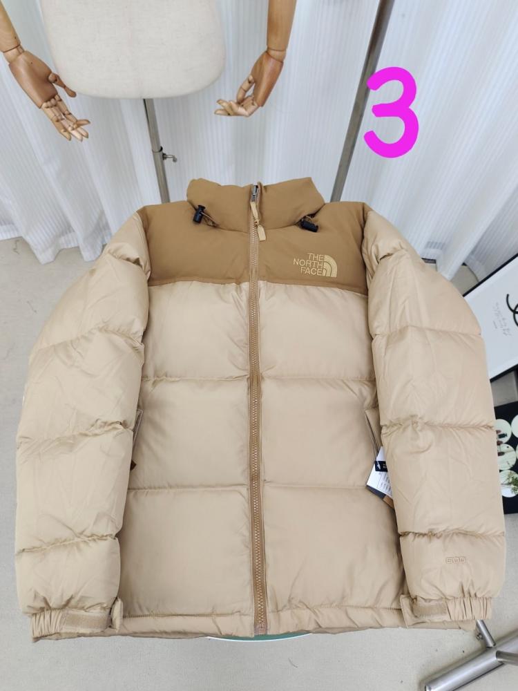 جكيت ماركة TNF