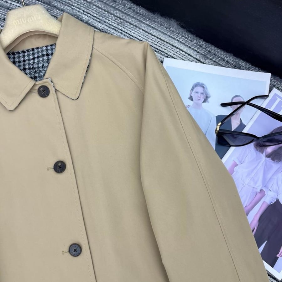 جكيت miumiu