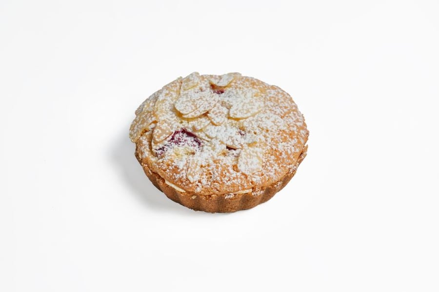Almond and raspberry tart 9 Pieces