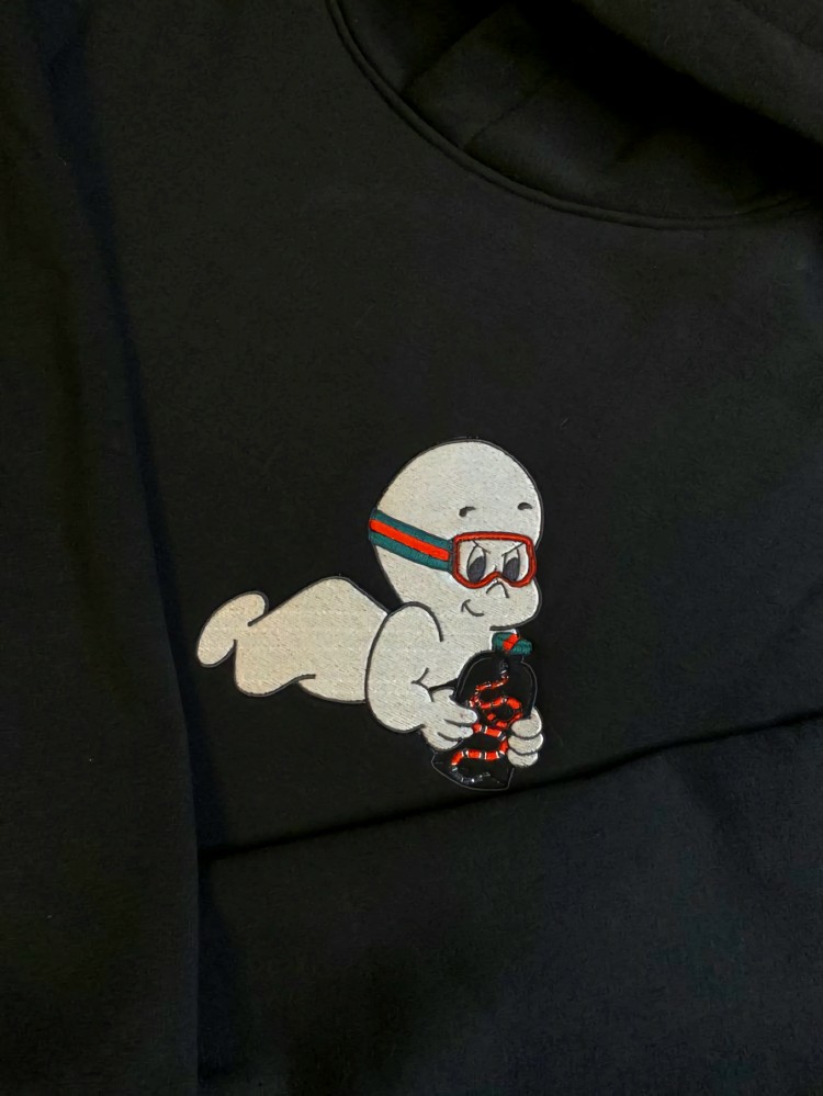 تطريز كاسبر
