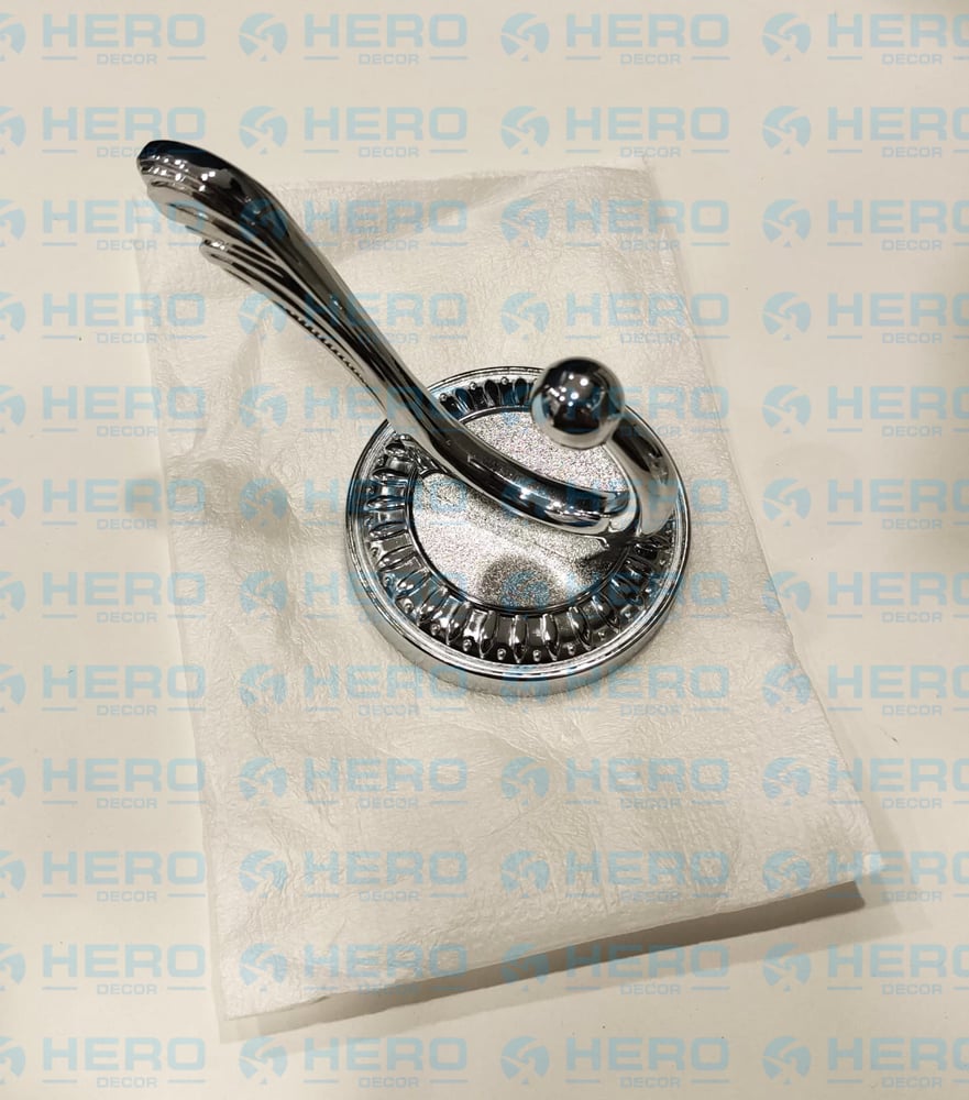 HOK1S-228 - علاقة ملابس ( 1 علاق ) لون فضي لامع كرتون 40 حبه