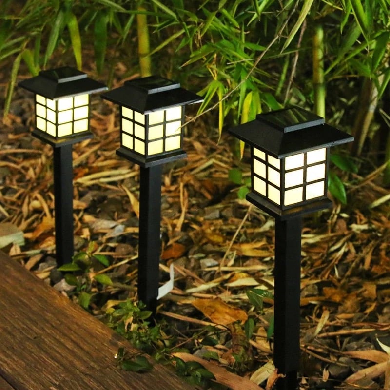 Garden and entrance lighting with solar energy